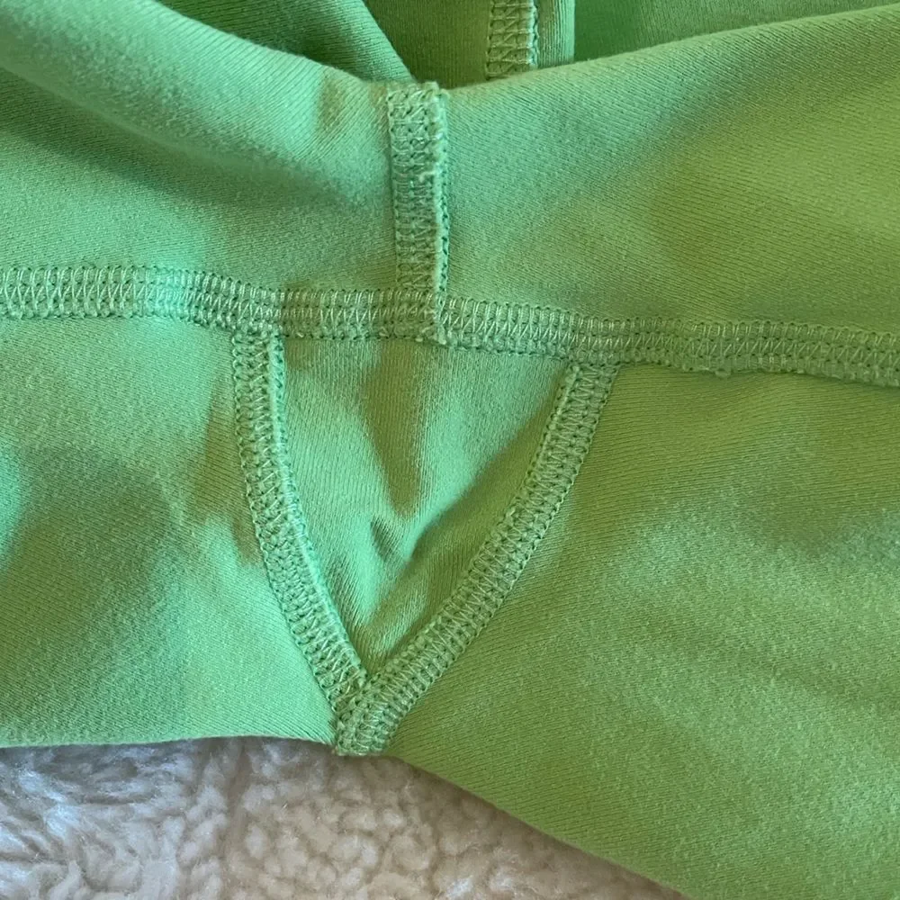Alo Yoga Green Set Wellness Bra and Airbrush 7" Biker Short | SZ S - Picture 12 of 14